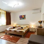 Seven Inn Unit By R S Group New Delhi Airport
